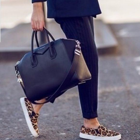 steve madden women's ecentrcq sneaker leopard